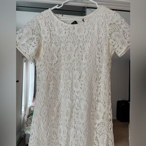 RE-POSHING a dress I never wound up wearing to a “white party”